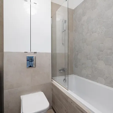 Emilii Plater Apartament